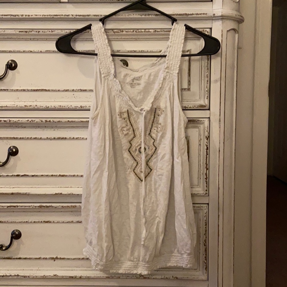 White cute summer tank
